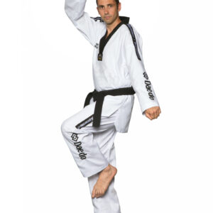 Master Taekwondo Dobok